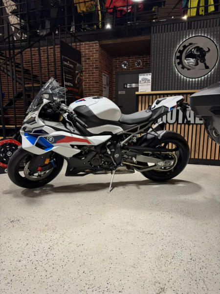 ВMW S1000RR 2025